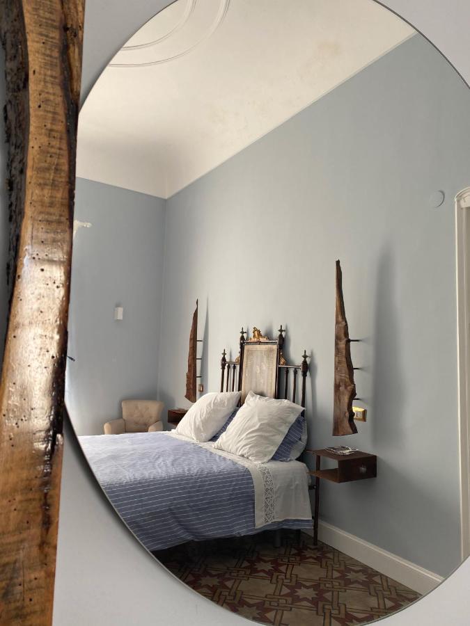 Appartement Cortile Umberto à Racalmuto Extérieur photo